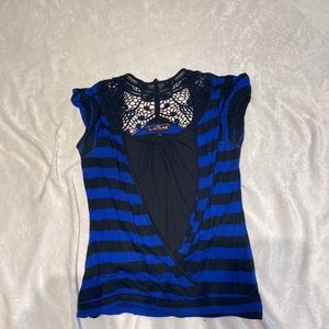Blue/black strips top